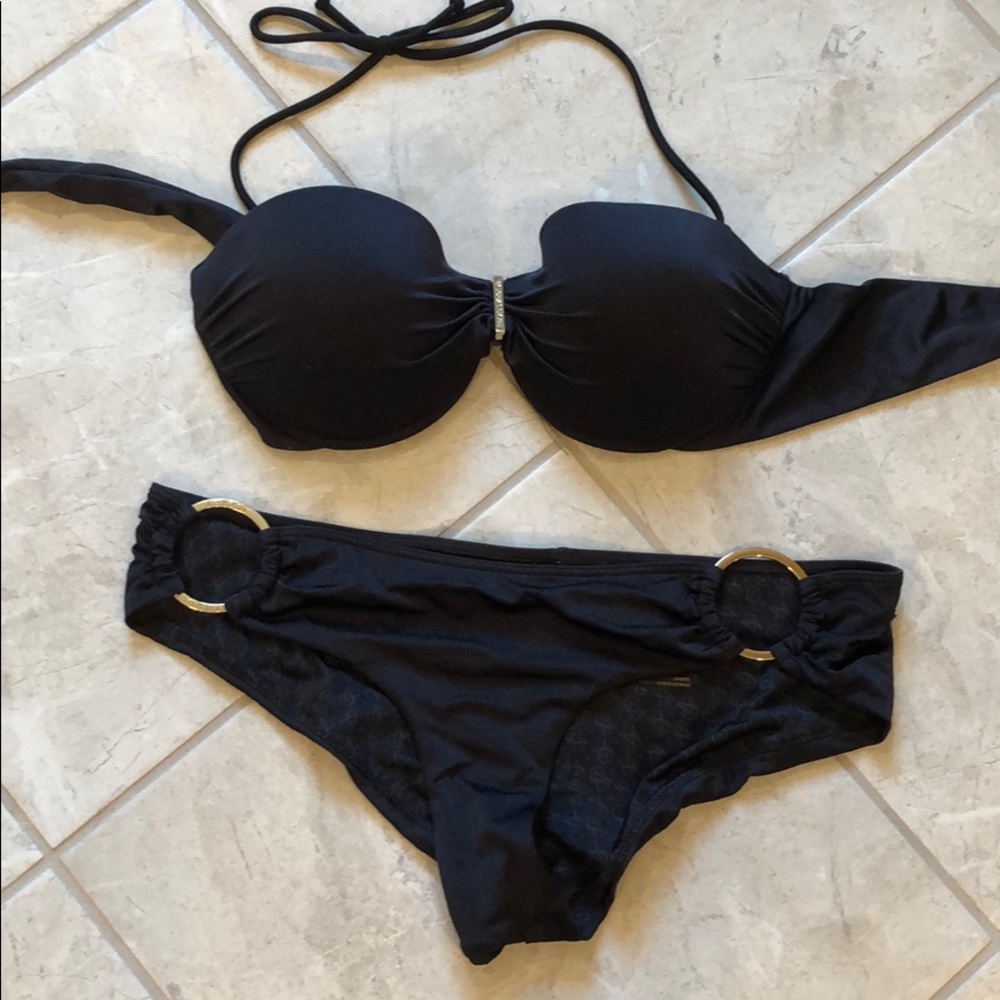 VS bikini